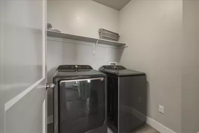 45 W Memory Ln, Tooele, UT 84074 - Photo 20