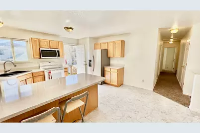 241 Sunstone Cir, Logan, UT 84321 - Photo 6