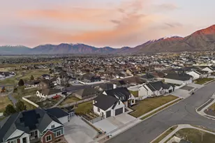 194 W Meadow Lark Ln, Elk Ridge, UT 84651 - Photo 42