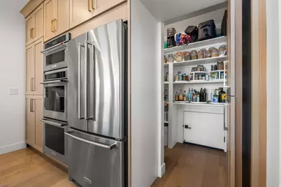 194 W Meadow Lark Ln, Elk Ridge, UT 84651 - Photo 12