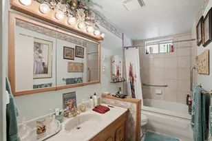 10106 S Peony Way, Sandy, UT 84094 - Photo 12