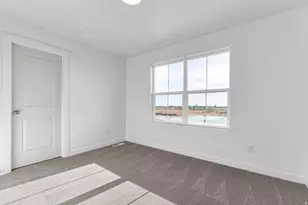 2286 N Hooded Crane Dr, Clinton, UT 84015 - Photo 18