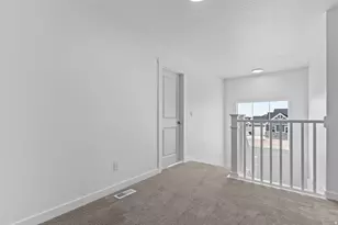 2286 N Hooded Crane Dr, Clinton, UT 84015 - Photo 20