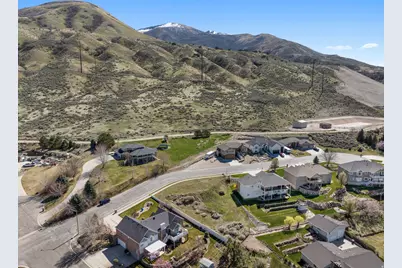 2510 S Elm Grove Dr W, Perry, UT 84302 - Photo 6