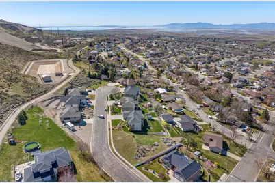 2510 S Elm Grove Dr W, Perry, UT 84302 - Photo 8