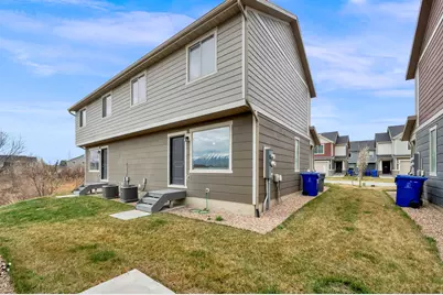 228 E Hummingbird Ct, Saratoga Springs, UT 84045 - Photo 4