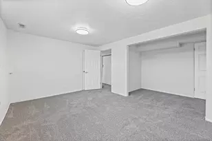 1105 E Webster Dr S, Sandy, UT 84094 - Photo 20