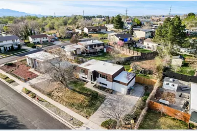 1105 E Webster Dr S, Sandy, UT 84094 - Photo 42