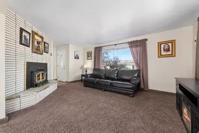 176 N 200 W, Mona, UT 84645 - Photo 8