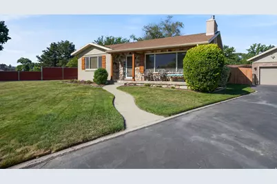 5572 S Avalon Dr, Murray, UT 84107 - Photo 2