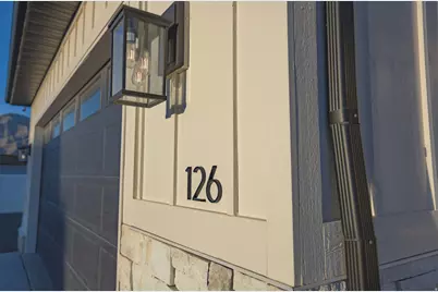 126 N 800 W, Mapleton, UT 84664 - Photo 2