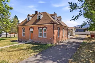 204 E 100 N, Meadow, UT 84644 - Photo 1