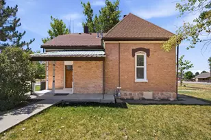 204 E 100 N, Meadow, UT 84644 - Photo 2