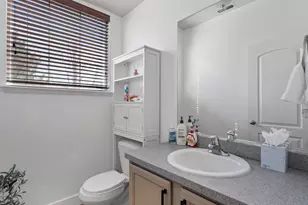 273 E Sunshine Dr, Saratoga Springs, UT 84045 - Photo 20