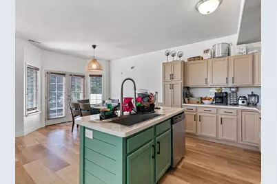 273 E Sunshine Dr, Saratoga Springs, UT 84045 - Photo 4