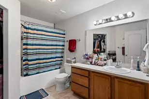 273 E Sunshine Dr, Saratoga Springs, UT 84045 - Photo 14