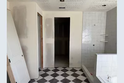 461 W Summerhill Ln W, Centerville, UT 84014 - Photo 18