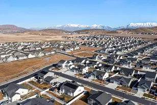 6446 N Pine Tree Wy, Eagle Mountain, UT 84005 - Photo 36