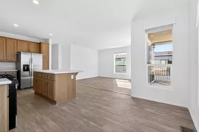 1700 W 2700 N #43, Pleasant View, UT 84404 - Photo 8