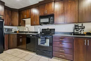 555 E 100 S, Salt Lake City, UT 84102 - Photo 10