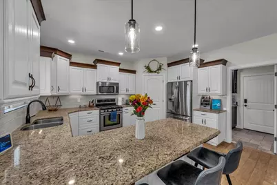 2635 S 3070 E, Saint George, UT 84790 - Photo 8