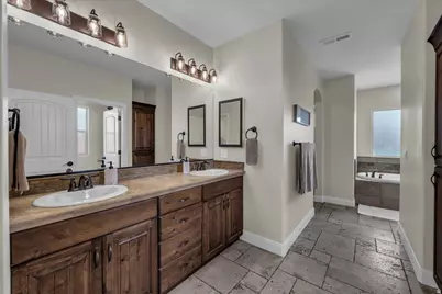 2635 S 3070 E, Saint George, UT 84790 - Photo 10