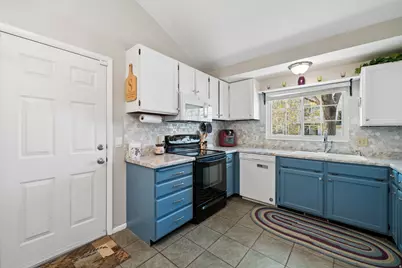 2961 S Burlingame Dr W, West Valley, UT 84120 - Photo 4