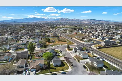 1421 W 50 S, Lehi, UT 84043 - Photo 32