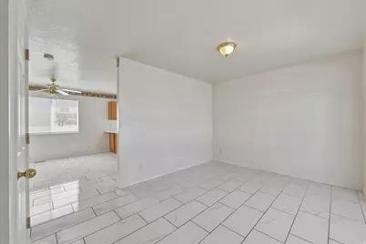 1421 W 50 S, Lehi, UT 84043 - Photo 10