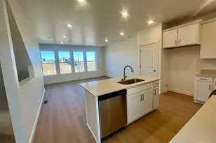 6637 W South Jordan Parkway, South Jordan, UT 84009 - Photo 12