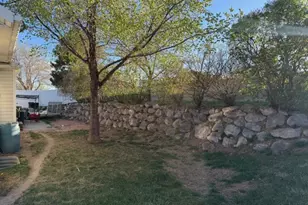 8718 S 5170 W, West Jordan, UT 84081 - Photo 16