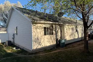 8718 S 5170 W, West Jordan, UT 84081 - Photo 16