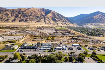 195 N 800 E, Hyrum, UT 84319 - Photo 4