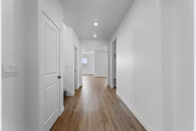 1796 S Queens Garden Dr #2414, Washington, UT 84780 - Photo 2