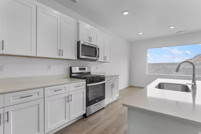 1796 S Queens Garden Dr #2414, Washington, UT 84780 - Photo 12
