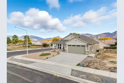 299 N 1070 E, Payson, UT 84651 - Photo 2