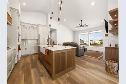 299 N 1070 E, Payson, UT 84651 - Photo 10