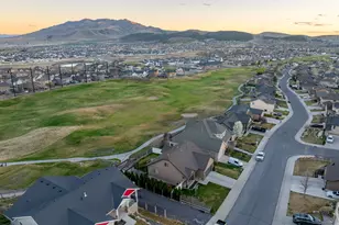 9032 N Barton Creek Dr, Eagle Mountain, UT 84005 - Photo 48