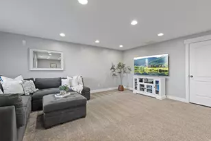 9032 N Barton Creek Dr, Eagle Mountain, UT 84005 - Photo 34
