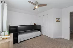 9032 N Barton Creek Dr, Eagle Mountain, UT 84005 - Photo 32