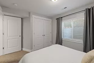 9032 N Barton Creek Dr, Eagle Mountain, UT 84005 - Photo 38