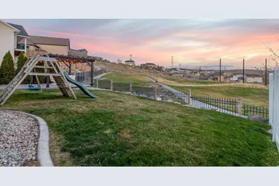 9032 N Barton Creek Rd, Eagle Mountain, UT 84005 - Photo 46