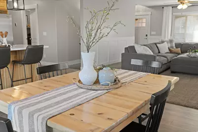 9032 N Barton Creek Dr, Eagle Mountain, UT 84005 - Photo 14