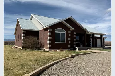 9755 E 4000 N, Lapoint, UT 84039 - Photo 54