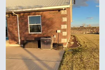 9755 E 4000 N, Lapoint, UT 84039 - Photo 42