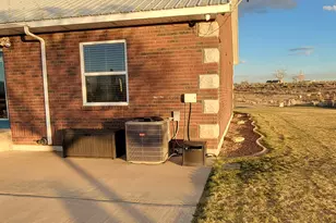 9755 E 4000 N, Lapoint, UT 84039 - Photo 42