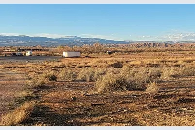 9755 E 4000 N, Lapoint, UT 84039 - Photo 78