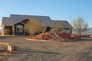 9755 E 4000 N, Lapoint, UT 84039 - Photo 48