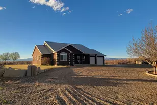 9755 E 4000 N, Lapoint, UT 84039 - Photo 50