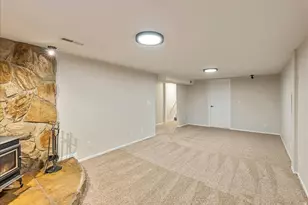 8248 S Romaine Dr, Sandy, UT 84070 - Photo 26